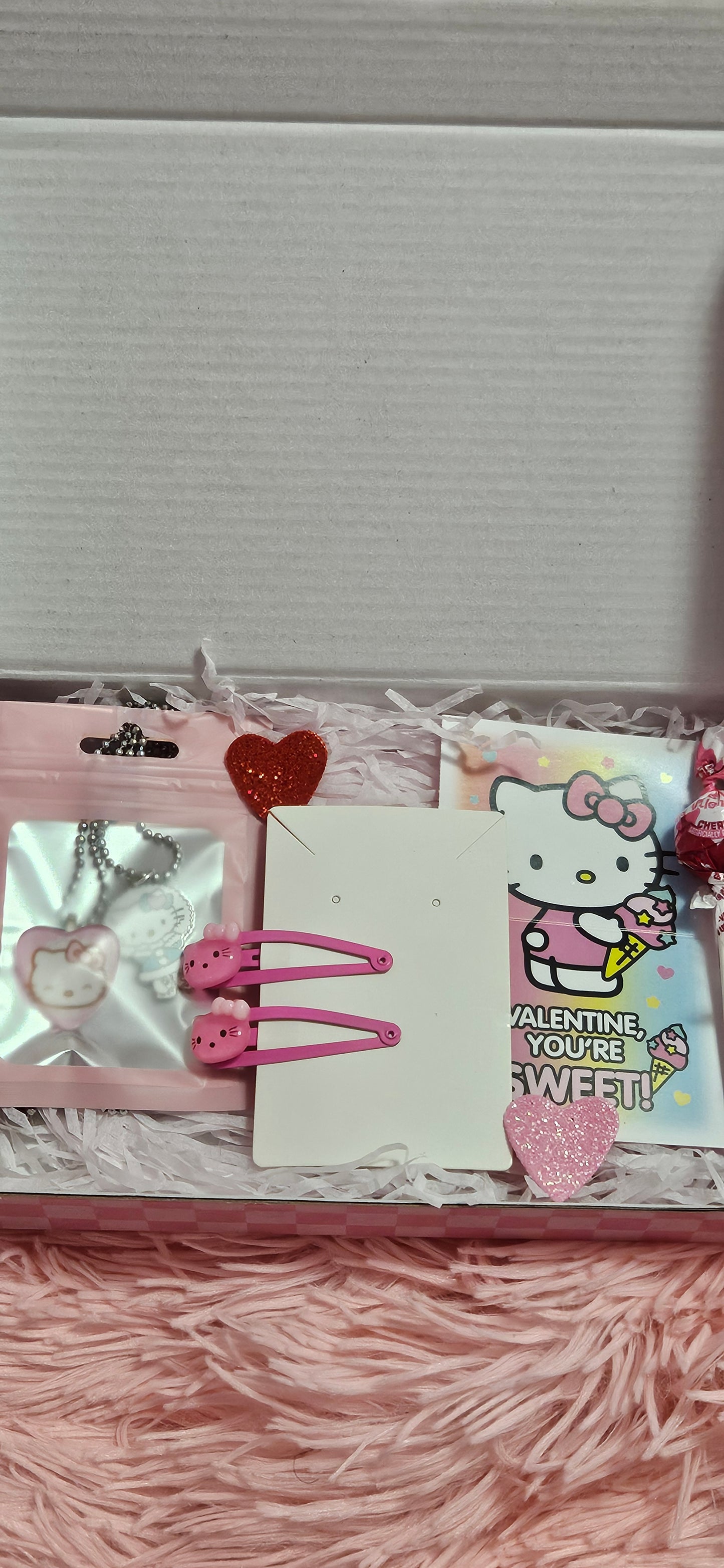 Hello kitty Valentines box